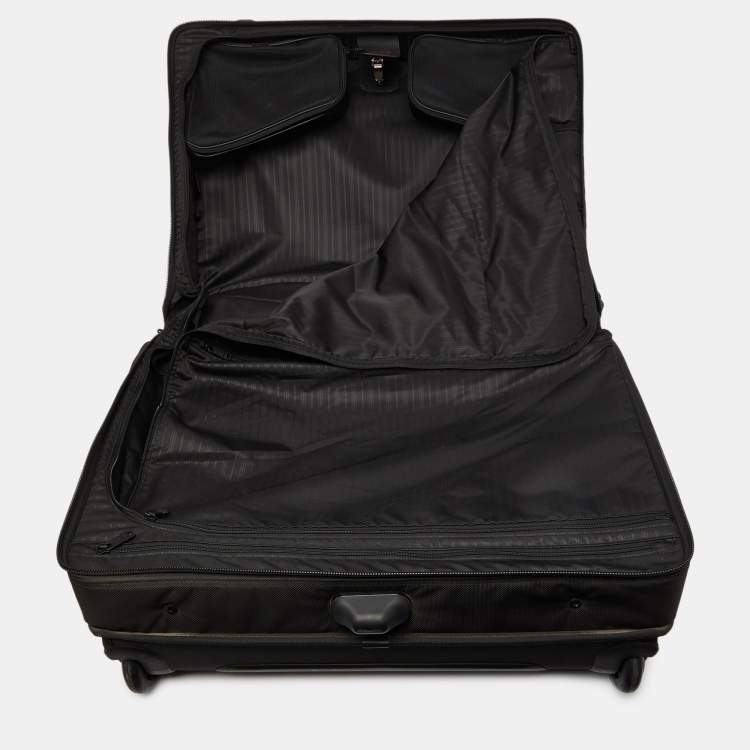 Pre Owned TUMI Black Nylon Alpha Rolling Garment Bag Suitcase