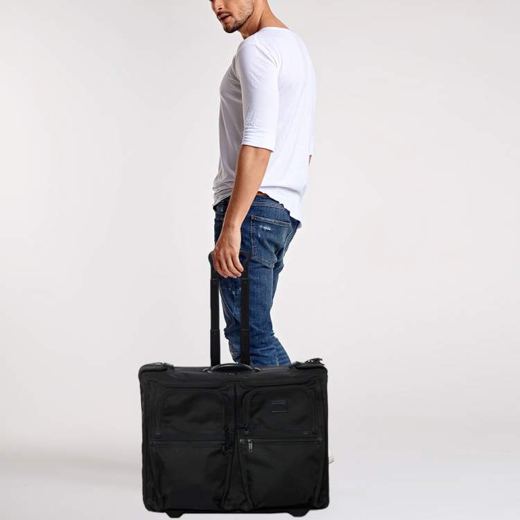 Pre Owned TUMI Black Nylon Alpha Rolling Garment Bag Suitcase