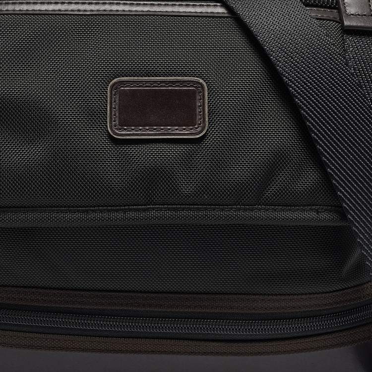 Pre Owned TUMI Black/Brown Nylon and Leather Alpha Bravo Beale Messenger Bag