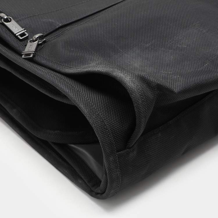 Pre Owned TUMI Black Nylon Tri Fold Garment Luggage Travel Bag
