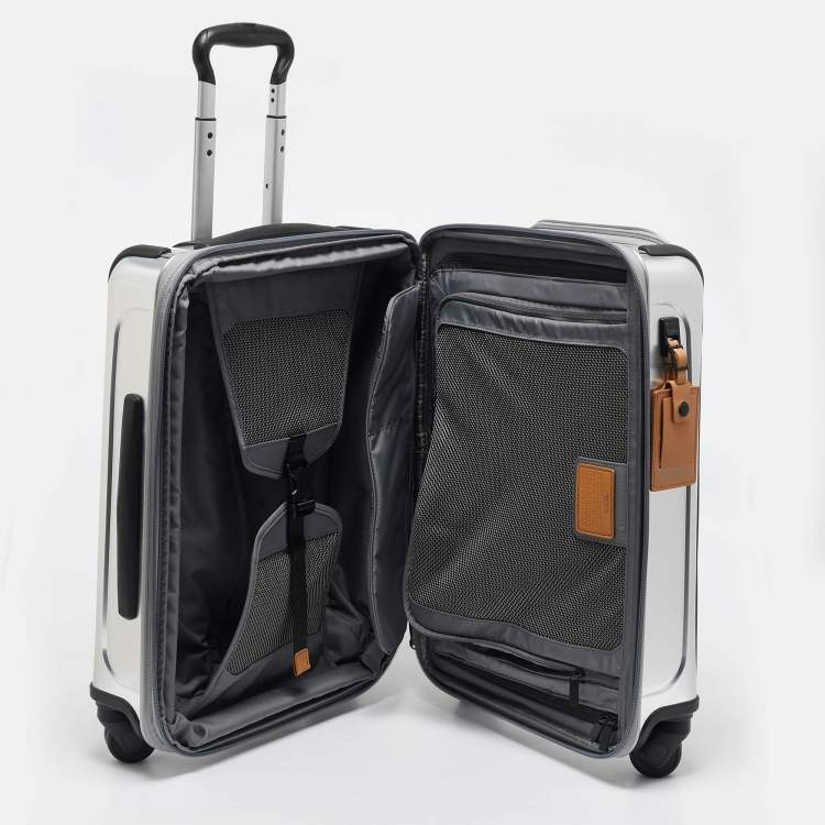 Pre Owned TUMI Silver Polycarbonate Continental Expandable 4 Carry On Luggage