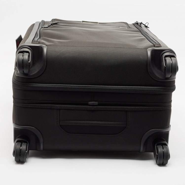 Pre Owned TUMI Black Nylon 4 Wheeled Alpha 3 Expandable Short Trip Packing Case