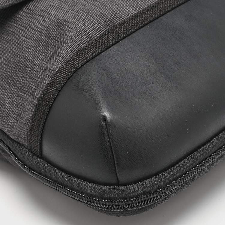 Pre Owned TUMI Dark Grey/Black Canvas East Ridge Expandable Zip Messenger Bag