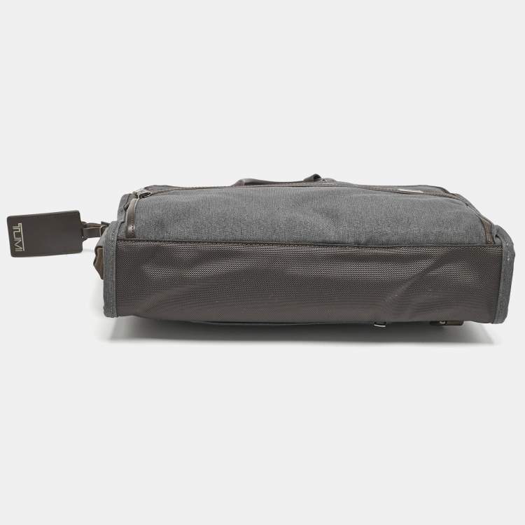 Pre Owned TUMI Grey/Brown Fabric and Leather Alpha 3 Slim Three Way Laptop Bag