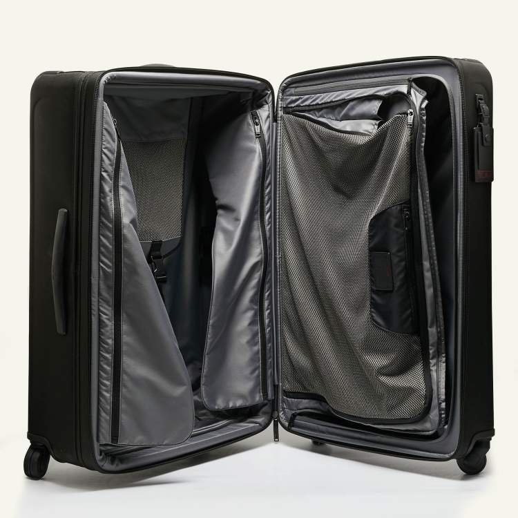Pre Owned TUMI Black Nylon 4 Wheeled Alpha 3 Expandable Extended Trip Luggage