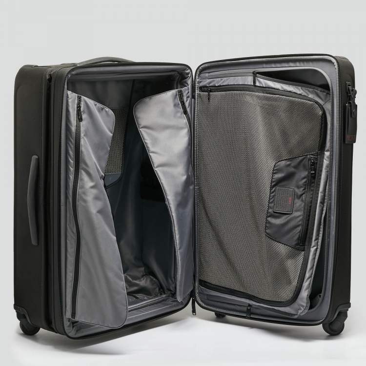 Pre Owned TUMI Black Nylon 4 Wheeled Alpha 3 Expandable Short Trip Luggage
