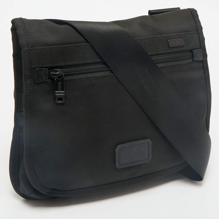 Pre Owned TUMI Black Nylon Ballistic Flap Messenger Bag