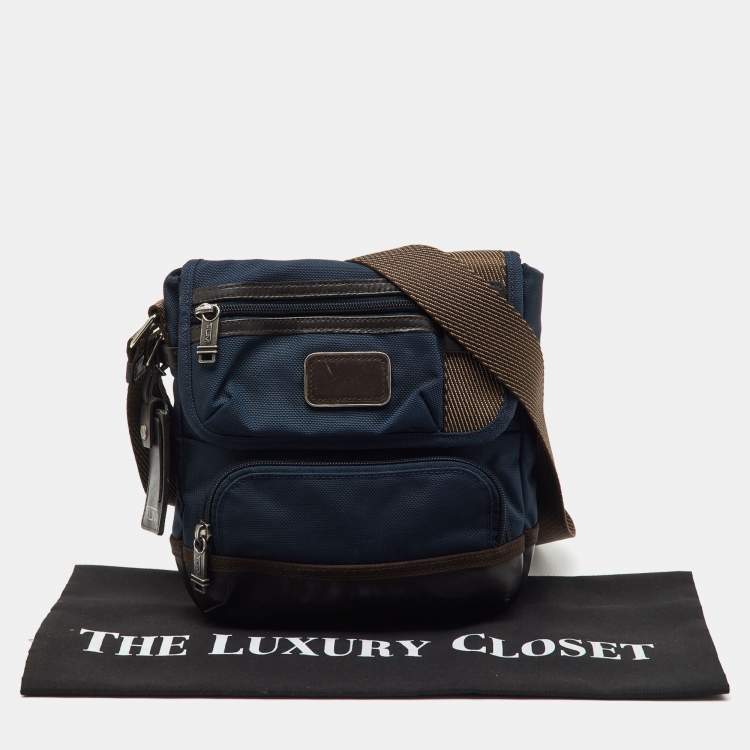 Pre Owned TUMI Navy Blue/Brown Canvas and Leather Alpha Bravo Barstow Messenger Bag
