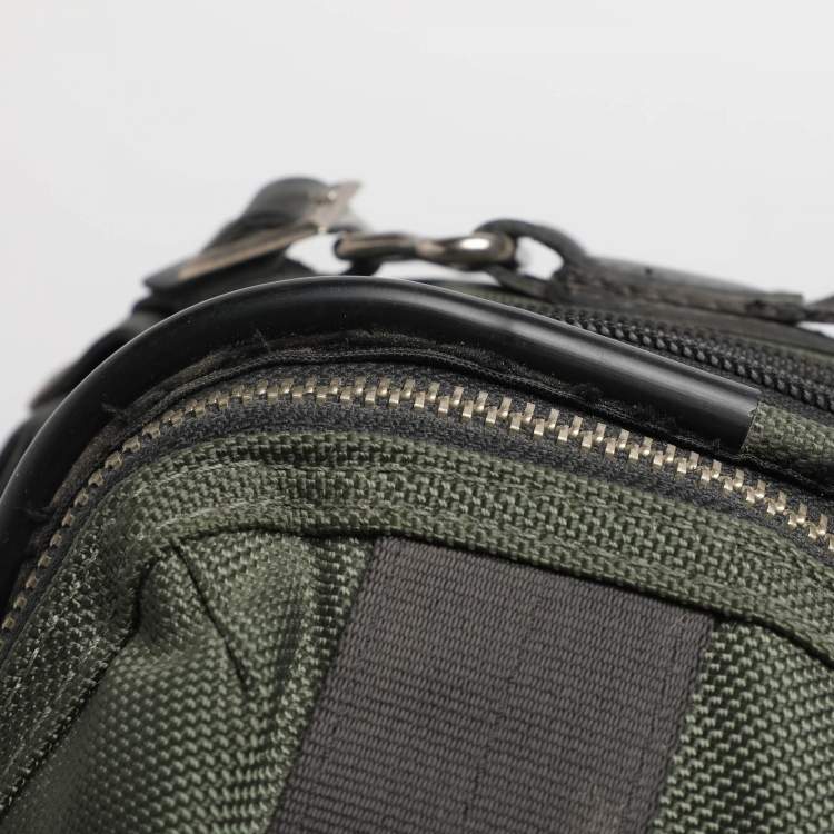 Pre Owned Tumi Army Green Nylon Alpha Bravo McConnell Zip Expandable Carry-On Wheel Suitcase