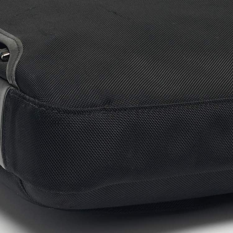 Pre Owned TUMI Black Leather and Nylon Hamilton Slim Briefcase Bag