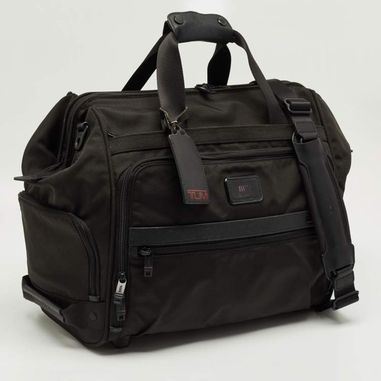 Pre Owned TUMI Black Nylon Alpha 2 Framed Soft Duffel Bag