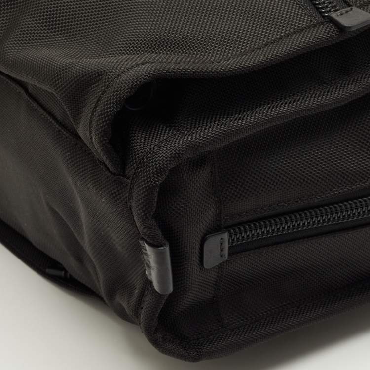 مملوكة مسبقًا حقيبة مستندات تومي ألفا 2 قابلة للتمدد نايليون سوداء