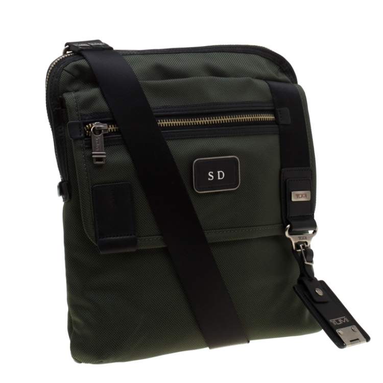 tumi laptop messenger bag