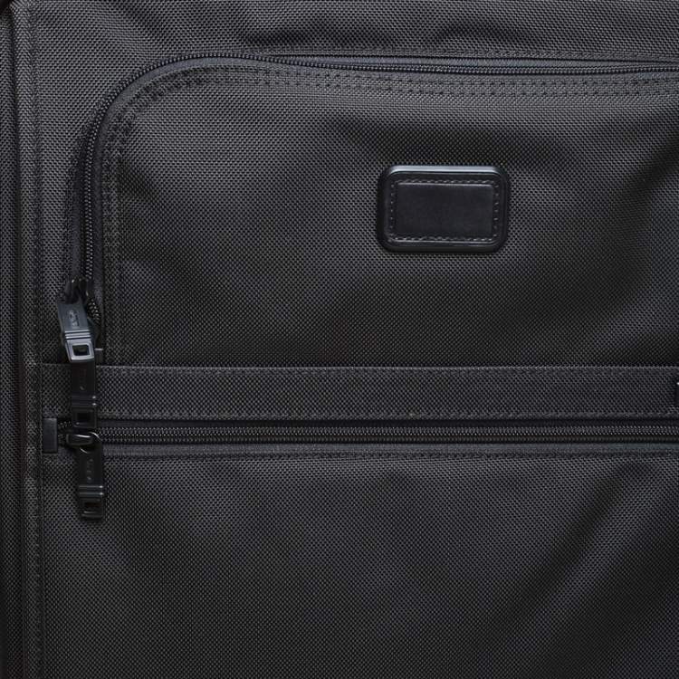 Pre Owned TUMI Black Nylon Alpha 2 Frequent Traveller Expandable Wheeled Luggage 