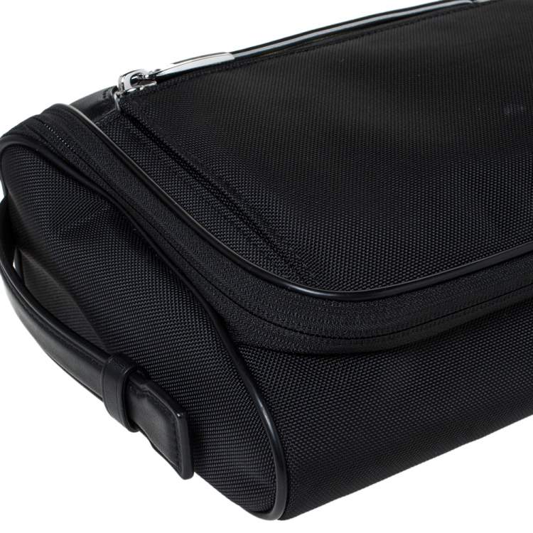 Pre Owned Tumi Black Nylon and Leather Richmond Travel Pouch