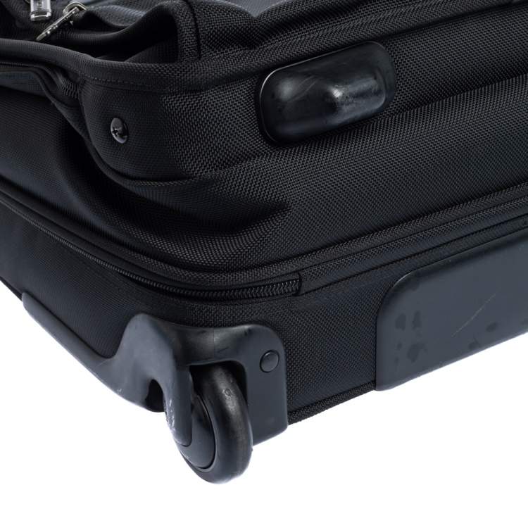 Pre Owned TUMI Black Nylon 2 Wheel Alpha 2 Short Trip Case