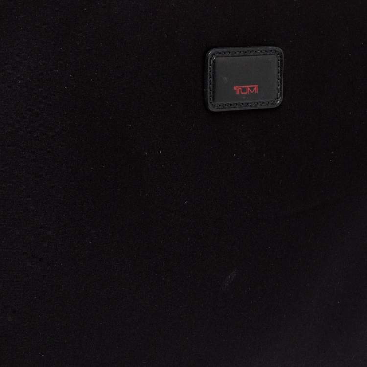 Pre Owned Tumi Black Neoprene Laptop Cover
