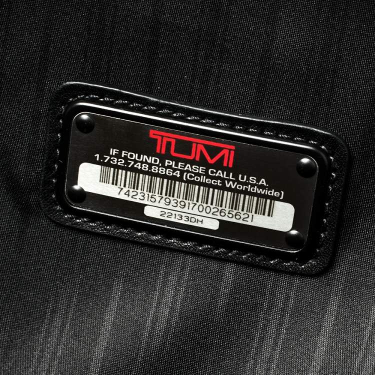 مملوكة مسبقًا TUMI Black Nylon Tri Fold Garment Luggage Travel Bag