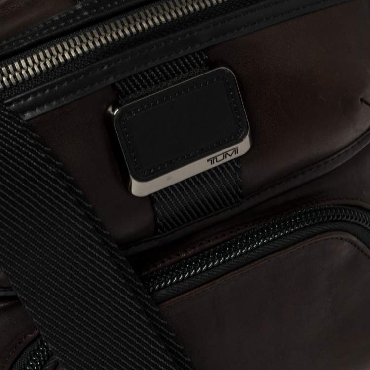 Pre Owned Tumi Dark Brown/Black Leather Barton Crossbody Bag