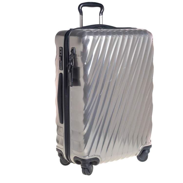 Pre Owned TUMI Sliver Polycarbonate 19 Degree International Carry On Luggage 