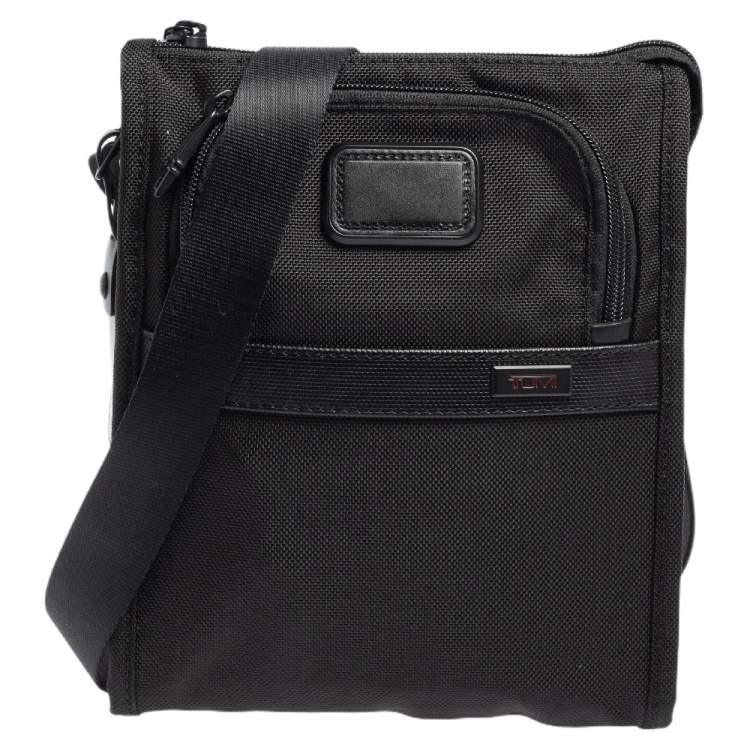 Tumi Black Nylon Alpha 2 Pocket Messenger Bag TUMI | The Luxury Closet