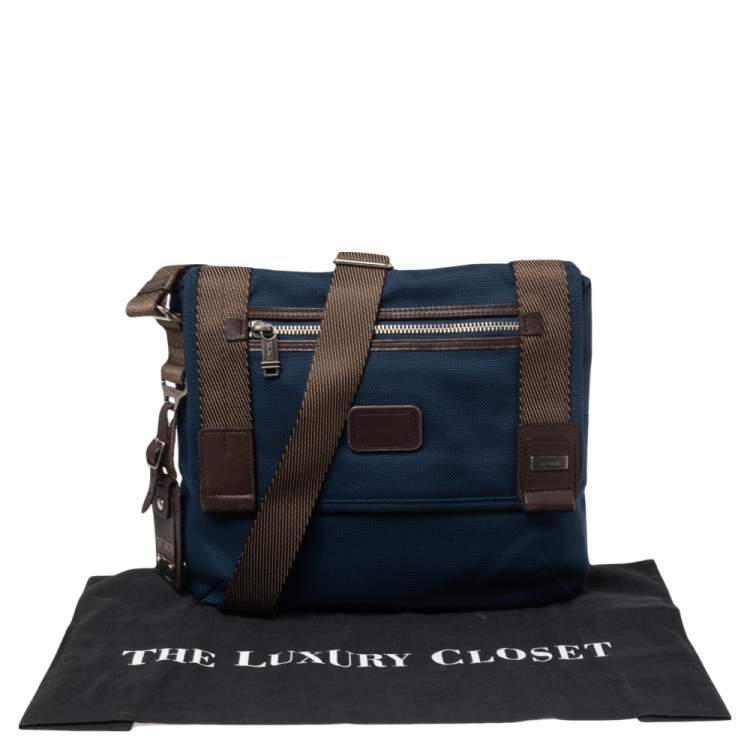 Pre Owned TUMI Blue/Brown Nylon and Leather Alpha Bravo Messenger Bag