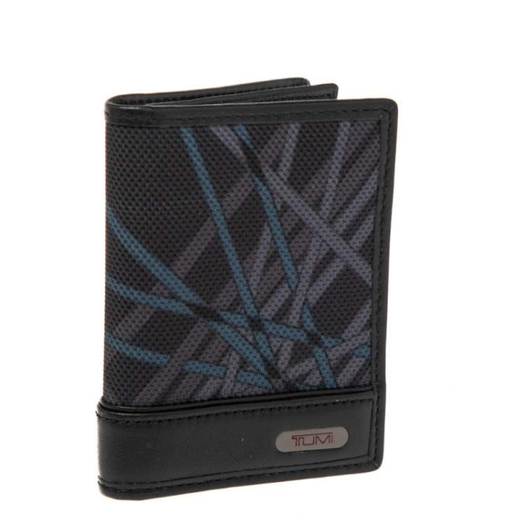 Pre Owned Tumi Black Graphic Print Nylon and Leather Trim Bifold Card Case