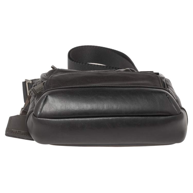 Pre Owned TUMI Dark Brown/Black Leather Alpha Bravo Barstow Messenger Bag