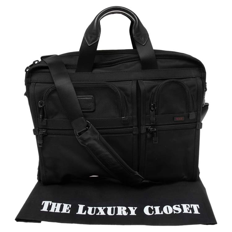Pre Owned TUMI Black Nylon Alpha Compact Large Screen Laptop Briefcase