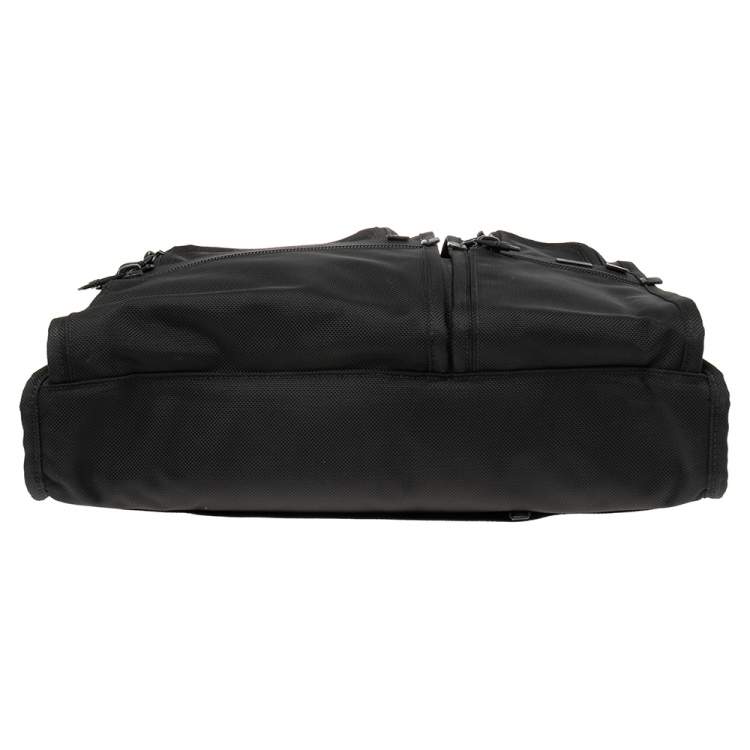 Pre Owned TUMI Black Nylon Alpha Compact Large Screen Laptop Briefcase