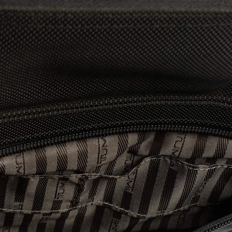 Pre Owned TUMI Black Nylon Gen 4.2 Organizer Portfolio Briefcase