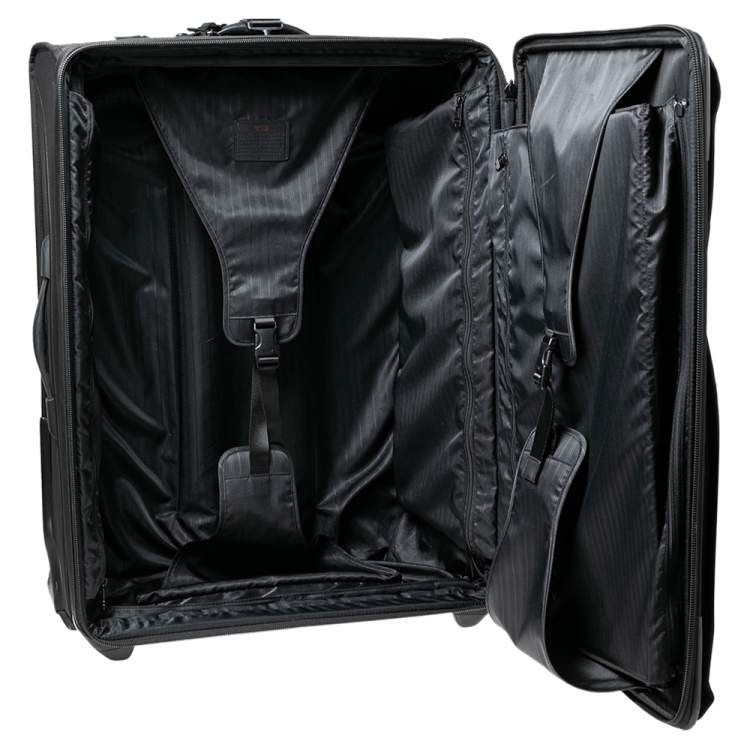 Pre Owned TUMI Black Nylon 2 Wheeled Alpha Expandable Luggage