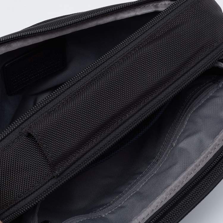 Pre Owned Tumi Black Nylon And Leather Triple Zip Alpha Pouch 