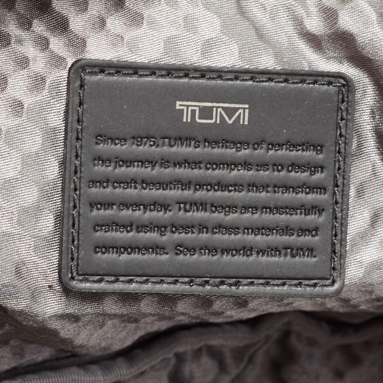 Pre Owned TUMI Black Nylon and Leather Alpha Bravo Kelly Sling Bag