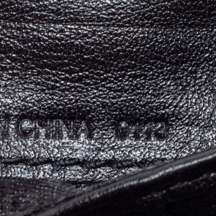 Pre Owned TUMI Black Leather Bifold Compact Wallet