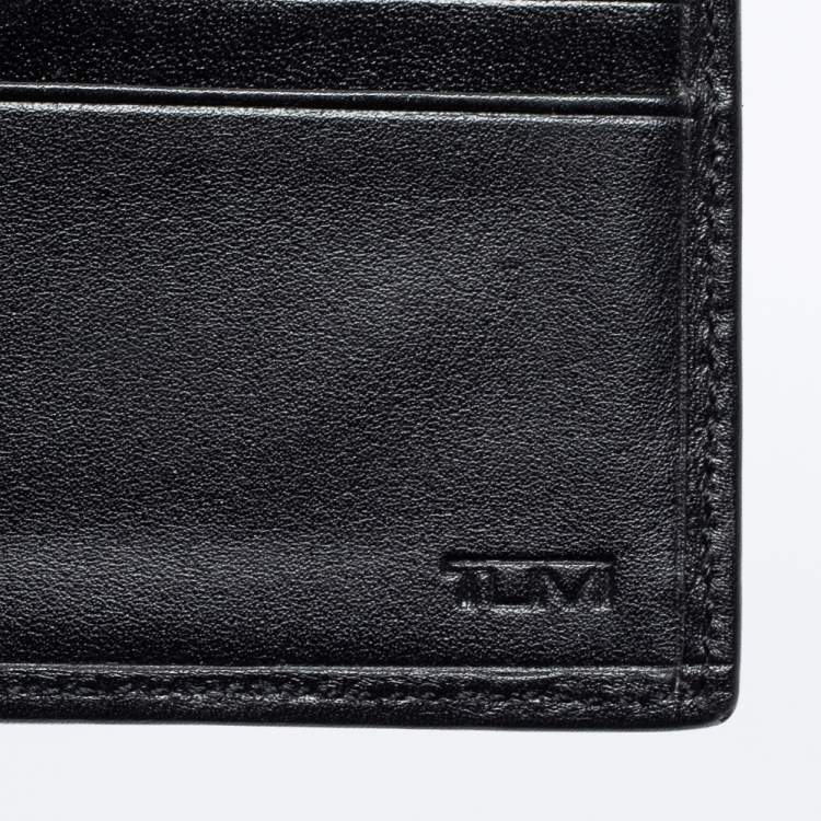Pre Owned TUMI Black Leather Bifold Compact Wallet