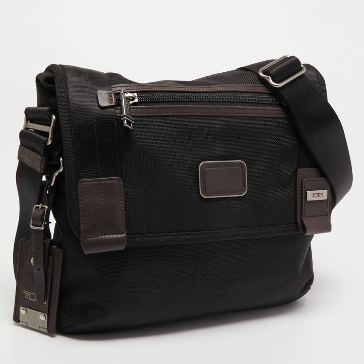 Pre Owned Tumi Black/Brown Nylon and Leather Alpha Bravo Beale Messenger Bag
