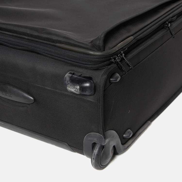 Pre Owned TUMI Black Nylon International Dual Access Suitcase
