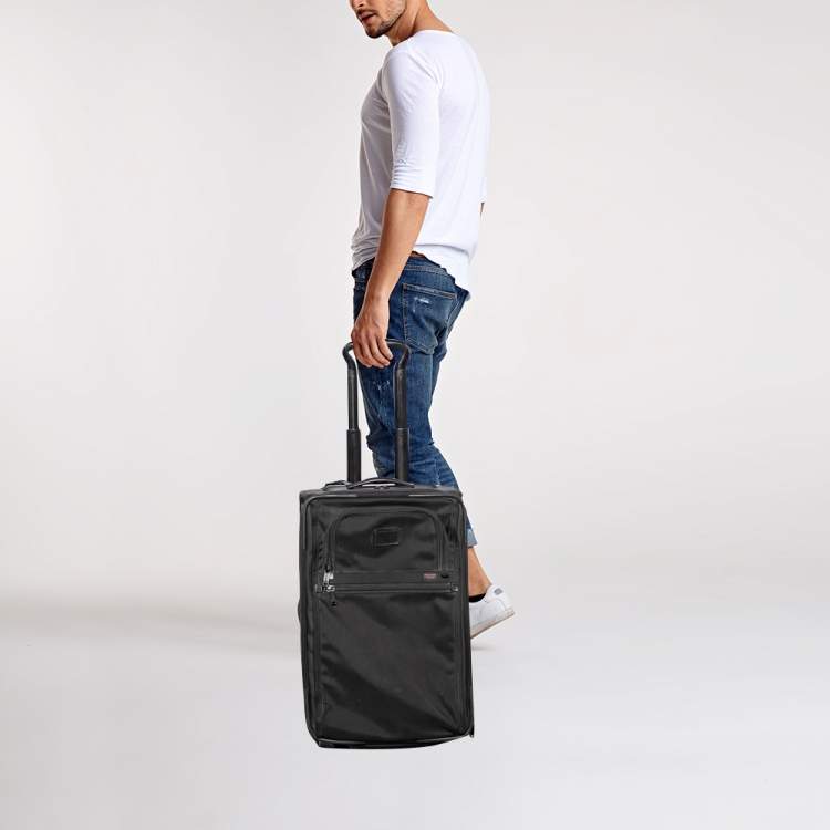 Pre Owned TUMI Black Nylon Alpha 2 International Expandable Suitcase