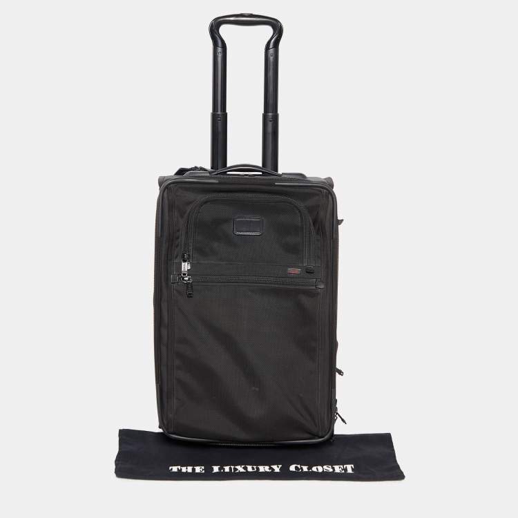 Pre Owned TUMI Black Nylon Alpha 2 International Expandable Suitcase