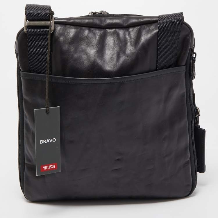 Pre Owned Tumi Black Leather Alpha Bravo Arnold Zip Flap Expandable Messenger Bag