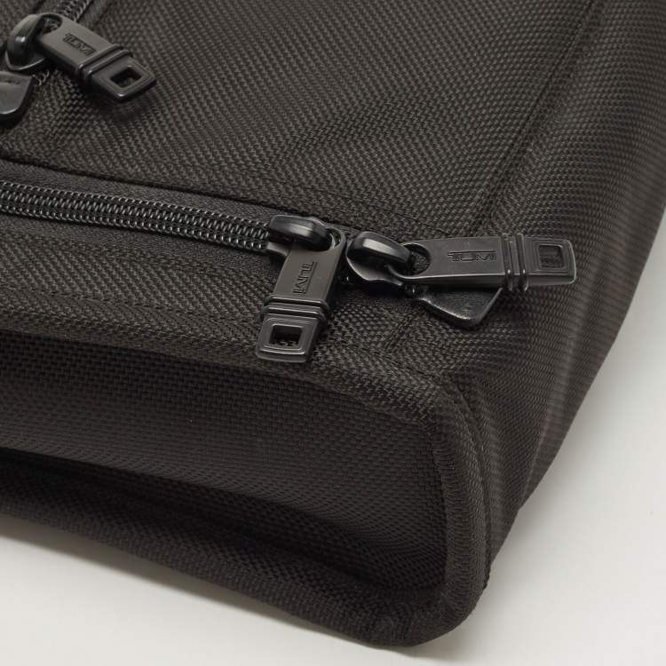 Pre Owned TUMI Black Nylon Alpha 2 Slim Deluxe Portfolio Laptop Bag 