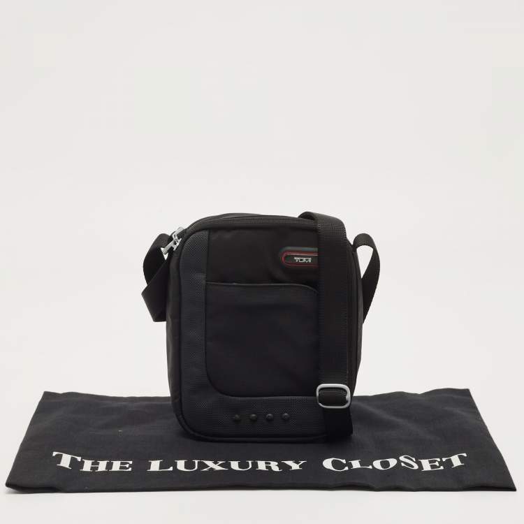 Pre Owned TUMI Black Nylon Crossbody Bag