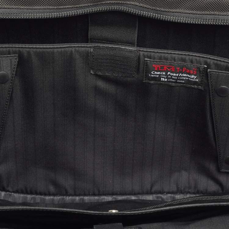 Pre Owned TUMI Black Nylon Medium T-Pass Screen Laptop Slim Briefcase