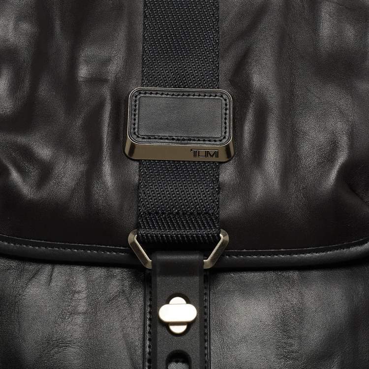 Pre Owned TUMI Black Leather Alpha Bravo Arnold Zip Expandable Messenger Bag