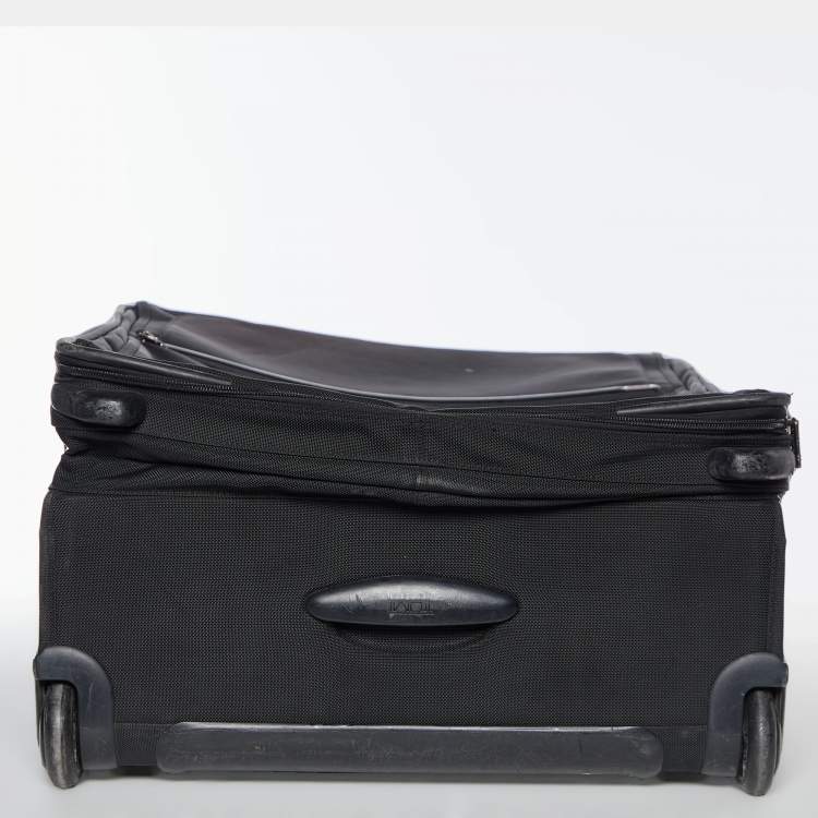 Pre Owned TUMI Black NylonTumi Frequent Expandable Traveler Suitcase Suitcase