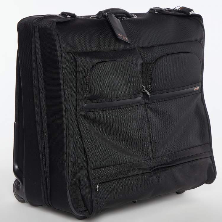 Pre Owned Tumi Black Nylon 2 Wheeled Expandable Garment Luggage