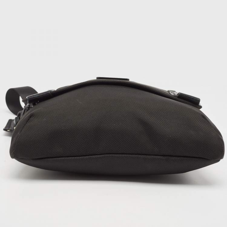 Pre Owned Tumi Black Nylon and Leather Alpha Bravo Beale Messenger Bag