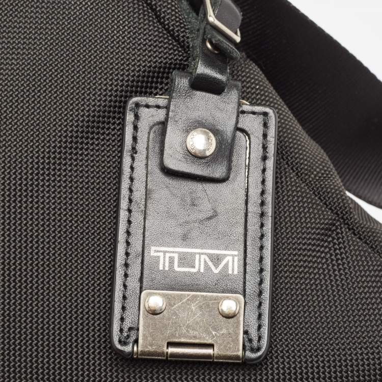 Pre Owned Tumi Black Nylon and Leather Alpha Bravo Beale Messenger Bag