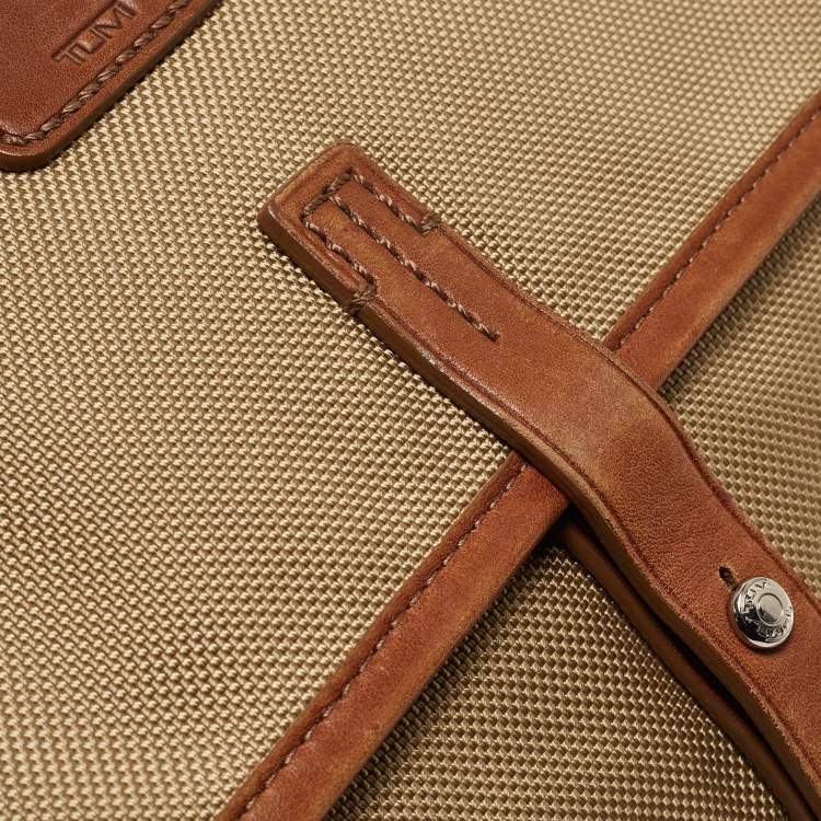 Pre Owned Tumi Beige/Brown Nylon and Leather Flap Messenger Bag